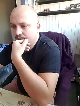 Snapshot of Pandasky chatting on December 26, 2024, 8:07 am Pandasky online show from December 26, 2024, 8:07 am