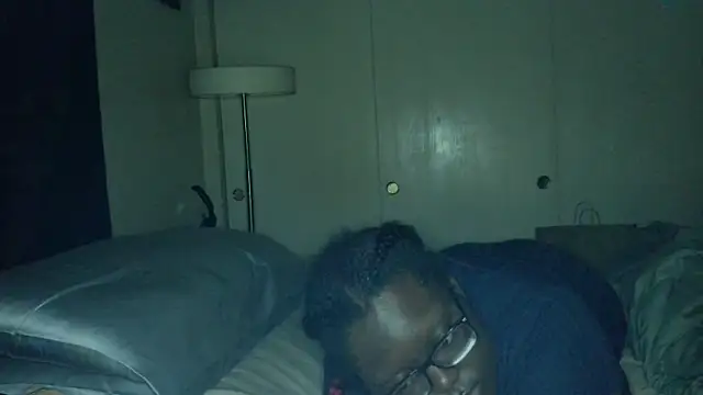 Snapshot of Yagurl__west chatting on January 13, 2025, 8:05 am Yagurl west online show from January 13, 2025, 8:05 am