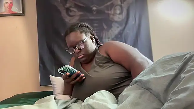 Snapshot of Yagurl__west chatting on January 18, 2025, 7:26 pm Yagurl west online show from January 18, 2025, 7:26 pm