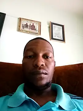 Snapshot of Vuyokaki chatting on October 5, 2025, 4:55 am Vuyokaki online show from October 5, 2025, 4:55 am