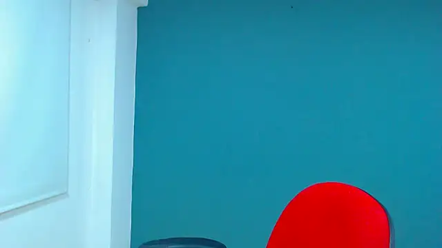 danna- roouss online show from February 11, 2026, 12:04 am