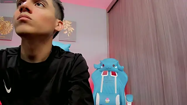 jake and joaquin online show from February 26, 2025, 8:33 pm