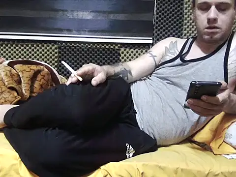 Arabeyes online show from October 28, 2025, 7:27 pm