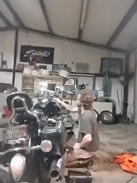 Snapshot of Woodywoodsup1 chatting on February 21, 2026, 10:49 am Woodywoodsup1 online show from February 21, 2026, 10:49 am