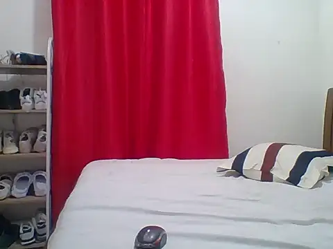 sexy  candyy online show from January 6, 2026, 6:44 pm