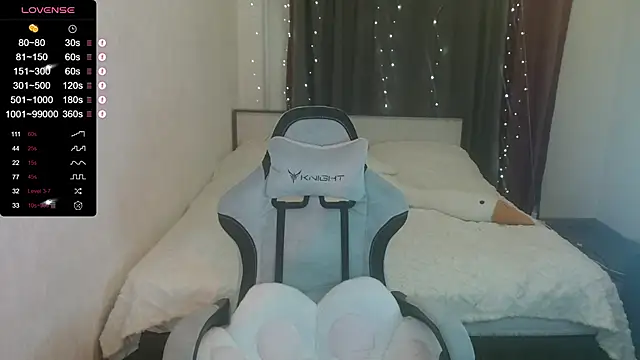 BlackyKitt online show from December 13, 2024, 5:43 pm