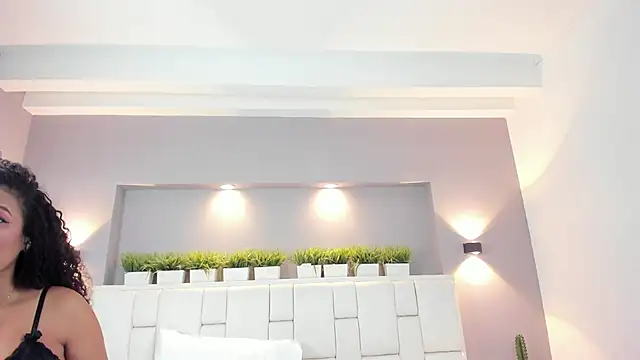 Ashleyy23x online show from October 18, 2025, 7:58 pm