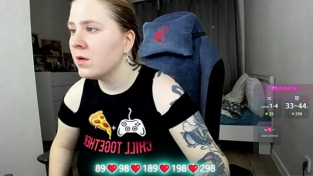 Olivia Munk online show from January 7, 2026, 6:54 pm