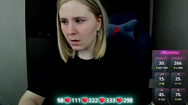 Olivia Munk online show from March 27, 2026, 8:26 am