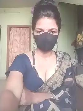 Shuttii 25 online show from November 17, 2025, 4:29 am