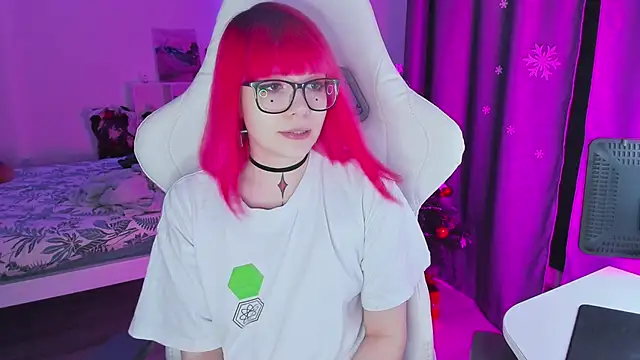 Snapshot of Yumi_Youkai chatting on December 16, 2024, 4:02 am Yumi Youkai online show from December 16, 2024, 4:02 am