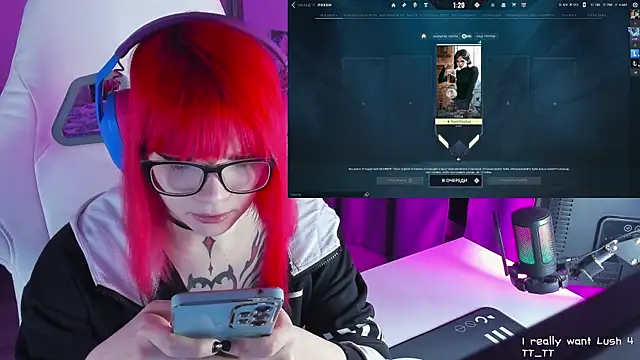 Snapshot of Yumi_Youkai chatting on February 15, 2025, 10:42 pm Yumi Youkai online show from February 15, 2025, 10:42 pm