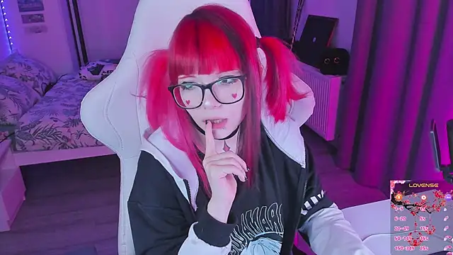 Snapshot of Yumi_Youkai chatting on October 15, 2025, 2:22 am Yumi Youkai online show from October 15, 2025, 2:22 am