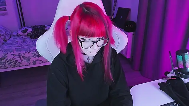 Snapshot of Yumi_Youkai chatting on October 16, 2025, 9:38 pm Yumi Youkai online show from October 16, 2025, 9:38 pm