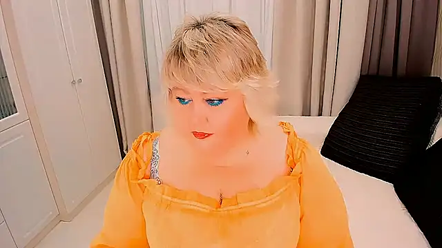 Snapshot of BIGTITSBBW chatting on October 25, 2025, 7:05 am BIGTITSBBW online show from October 25, 2025, 7:05 am