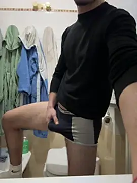 giovanni5281 online show from February 12, 2026, 4:02 pm