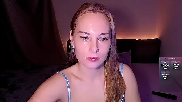 Snapshot of AdeleLady chatting on January 14, 2025, 7:00 pm AdeleLady online show from January 14, 2025, 7:00 pm