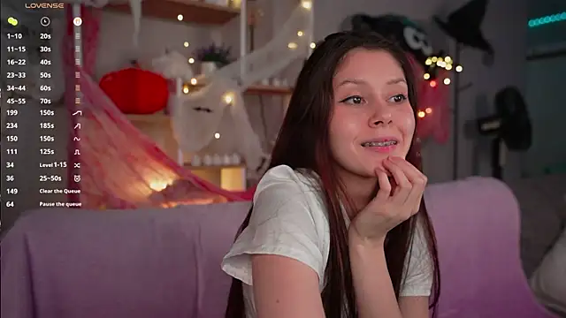 Melissa shawty  online show from October 31, 2025, 1:56 pm