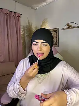 shayla 18 online show from February 6, 2025, 6:08 am