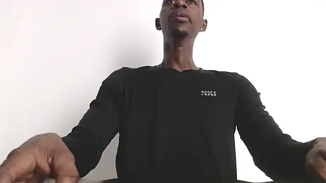 Snapshot of drake_brwon_23 chatting on September 14, 2025, 9:19 am drake brwon 23 online show from September 14, 2025, 9:19 am