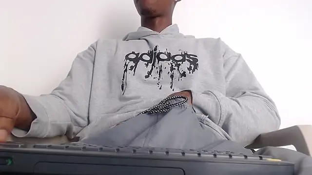 Snapshot of drake_brwon_23 chatting on September 30, 2025, 4:06 am drake brwon 23 online show from September 30, 2025, 4:06 am