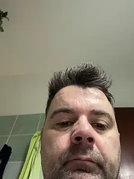 Snapshot of h4cAlex chatting on December 15, 2024, 8:41 am h4cAlex online show from December 15, 2024, 8:41 am