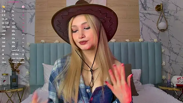 CarolReeves online show from February 28, 2025, 5:59 am