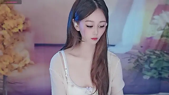 Aimee-520 online show from February 25, 2025, 1:06 pm