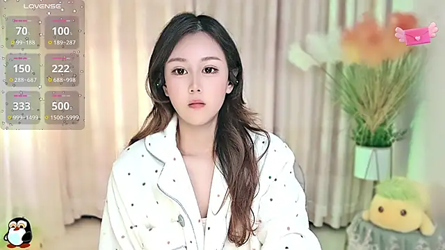 Aimee-520 online show from October 22, 2025, 11:26 pm