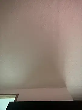 Alicia Ruiz online show from April 16, 2026, 8:09 pm