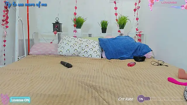 Lollita Lewis online show from March 18, 2025, 8:59 pm