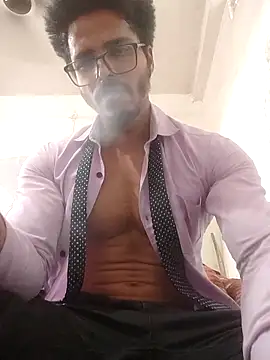 rounakhunk online show from May 7, 2026, 11:04 am