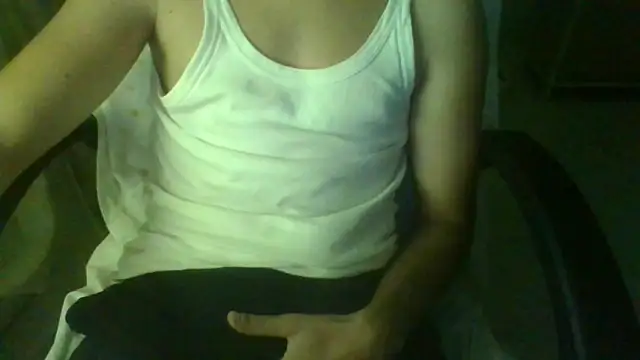 FranciCazzone online show from September 24, 2025, 8:23 pm