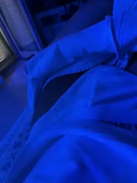 lovesme1212 online show from September 13, 2025, 12:27 pm