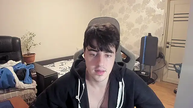 Knuckles17 online show from December 16, 2025, 1:54 am