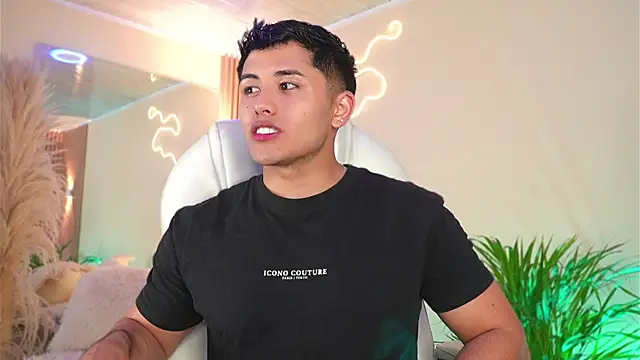 Snapshot of MatiasKorn chatting on April 11, 2026, 4:28 am MatiasKorn online show from April 11, 2026, 4:28 am