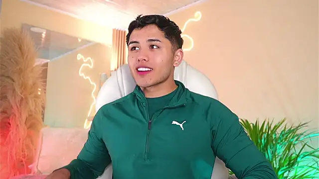 Snapshot of MatiasKorn chatting on April 13, 2026, 3:12 am MatiasKorn online show from April 13, 2026, 3:12 am