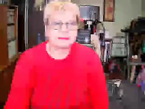 LOLA8888 online show from October 21, 2025, 10:49 am