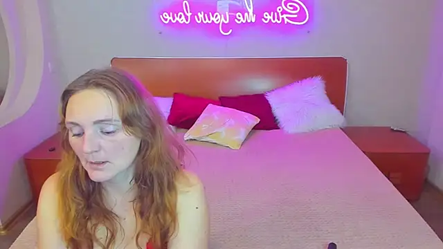 MagicEyess online show from December 15, 2025, 5:39 pm