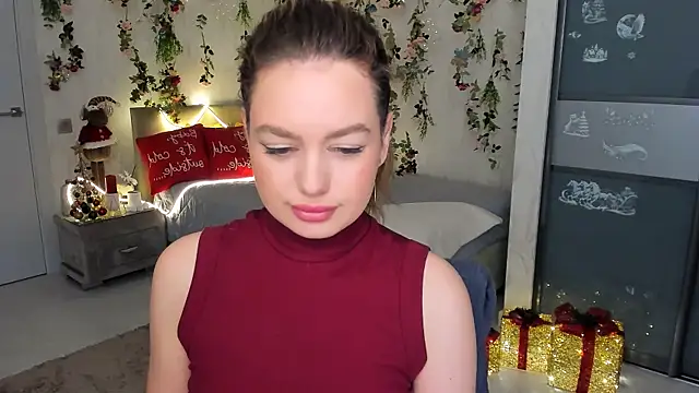 MiracleCurly online show from December 18, 2025, 7:09 pm