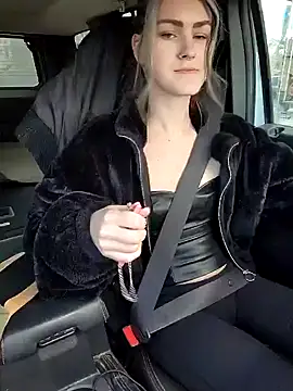 Lilmissvyx online show from February 5, 2025, 4:36 pm