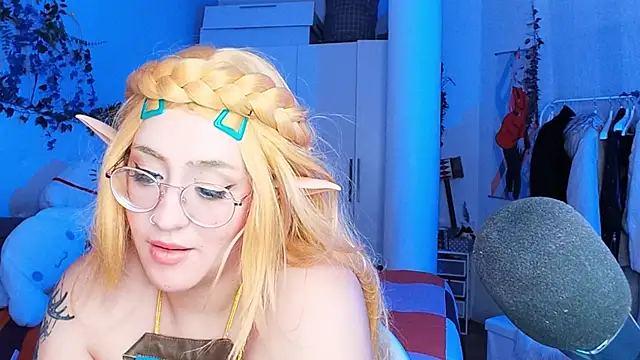 Snapshot of NaruBolita chatting on March 8, 2025, 2:34 am NaruBolita online show from March 8, 2025, 2:34 am