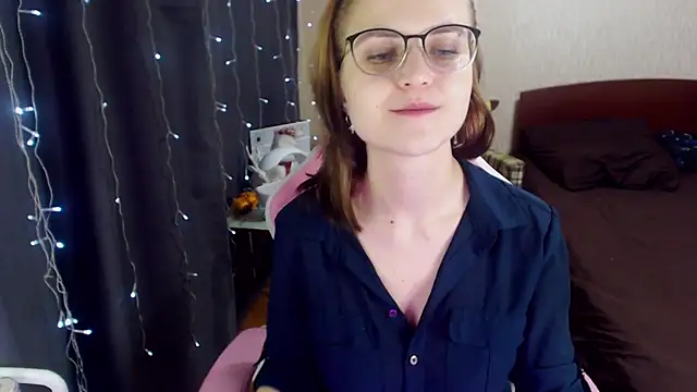 MissBrightShine online show from January 18, 2025, 4:10 pm