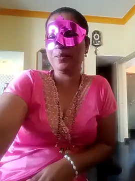 SANJU5888 online show from February 3, 2025, 9:19 am