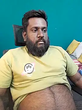 Rayansmith  online show from March 17, 2026, 10:57 pm