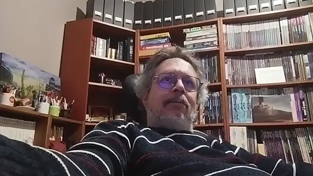 Mandra is a whore online show from November 5, 2025, 10:10 pm