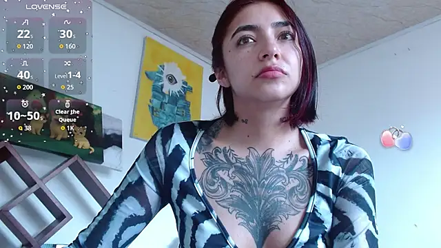 Snapshot of ZoeBakers_ chatting on November 22, 2025, 2:05 pm ZoeBakers online show from November 22, 2025, 2:05 pm