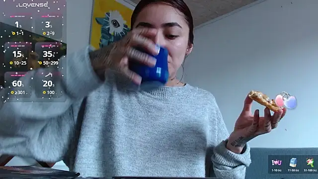 Snapshot of ZoeBakers_ chatting on January 6, 2026, 4:11 pm ZoeBakers online show from January 6, 2026, 4:11 pm