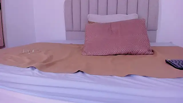 sarita duque online show from September 30, 2025, 11:59 am