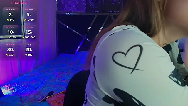 Snapshot of Zoe_olsen chatting on October 4, 2025, 9:24 pm Zoe olsen online show from October 4, 2025, 9:24 pm